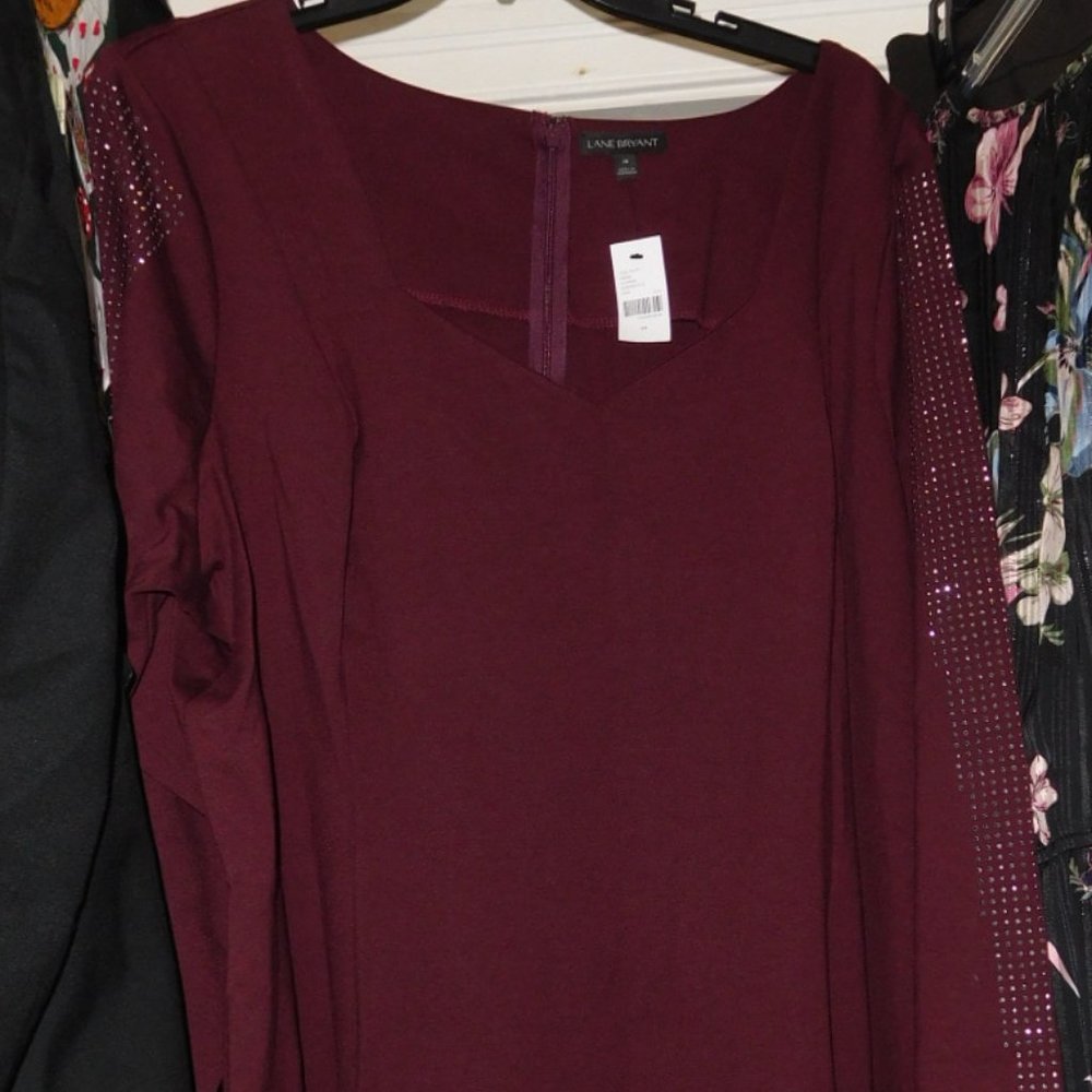28W LANE BRYANT fitted burgundy dress beaded sleev